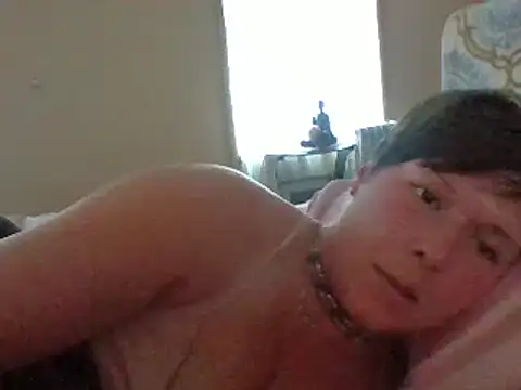 Snapshot of KatieBARBiE98 chatting on February 26, 2025, 12:38 pm KatieBARBiE98 online show from February 26, 2025, 12:38 pm