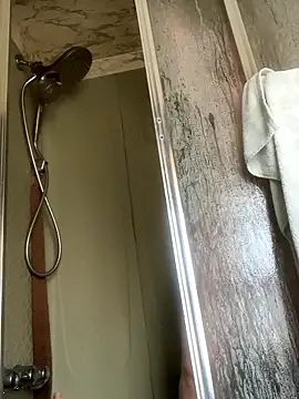 KatieBARBiE98 online show from January 7, 2026, 6:24 pm