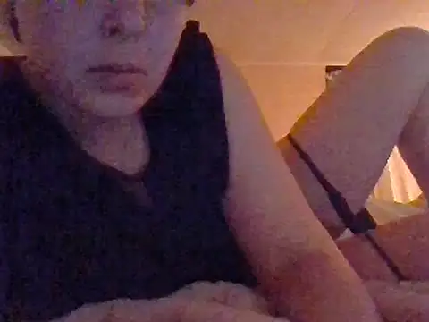 Snapshot of KatieBARBiE98 chatting on March 11, 2025, 1:59 am KatieBARBiE98 online show from March 11, 2025, 1:59 am