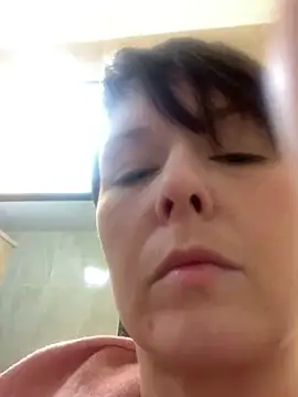 Snapshot of KatieBARBiE98 chatting on January 16, 2025, 11:26 am KatieBARBiE98 online show from January 16, 2025, 11:26 am