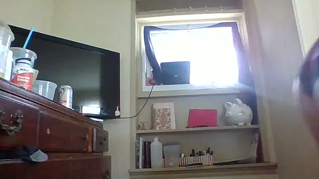 Snapshot of KatieBARBiE98 chatting on September 12, 2025, 3:34 pm KatieBARBiE98 online show from September 12, 2025, 3:34 pm