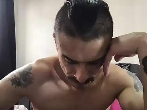 HorrorotikA online show from April 7, 2026, 3:47 pm