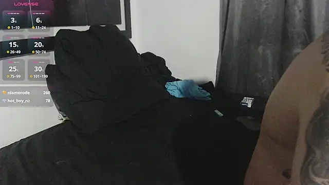 Snapshot of maxi_rogger18 chatting on February 13, 2025, 3:50 am maxi rogger18 online show from February 13, 2025, 3:50 am