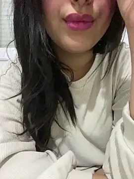 Snapshot of yassminsexy22 chatting on January 12, 2025, 12:12 pm yassminsexy22 online show from January 12, 2025, 12:12 pm