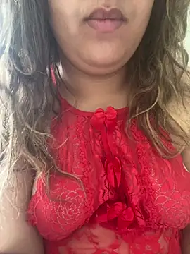 Snapshot of yassminsexy22 chatting on July 20, 2026, 11:12 am yassminsexy22 online show from July 20, 2026, 11:12 am