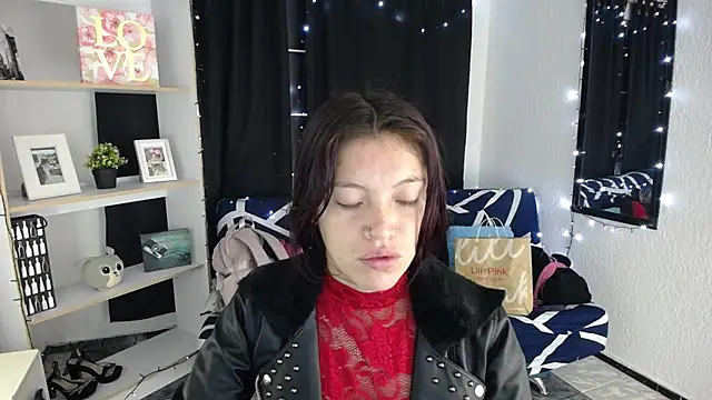Snapshot of Sian__1 chatting on March 1, 2025, 12:45 pm Sian 1 online show from March 1, 2025, 12:45 pm