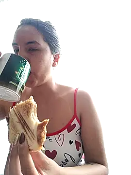 Bonny Klote online show from October 10, 2025, 3:46 pm