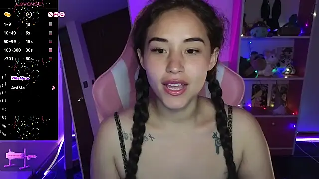 redbarbiedollx online show from October 4, 2025, 12:23 am