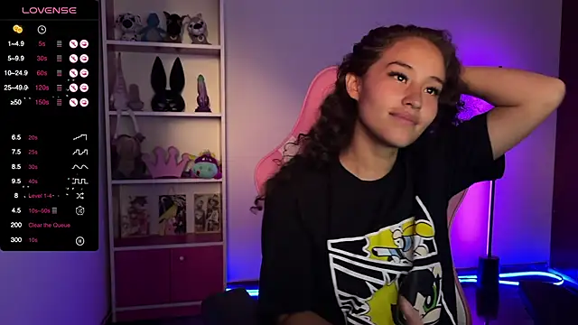 redbarbiedollx online show from December 21, 2024, 11:34 pm