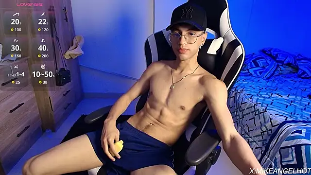 Angelligth online show from February 25, 2026, 3:51 am