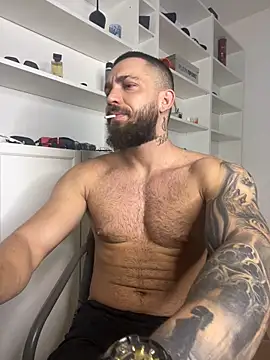 LoveIsBlind  online show from September 23, 2025, 3:57 am