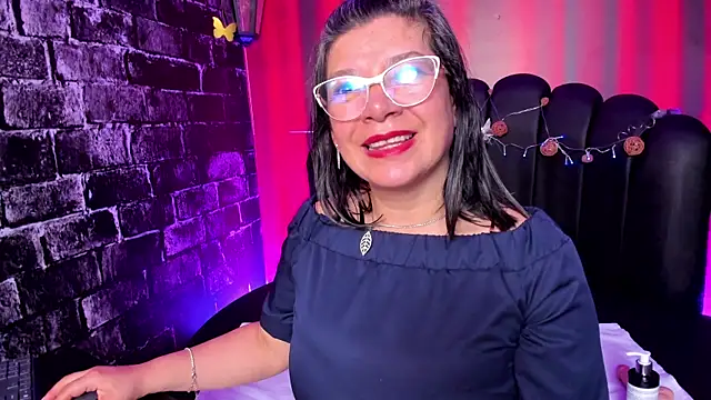 Madame Jay online show from January 18, 2025, 2:33 pm