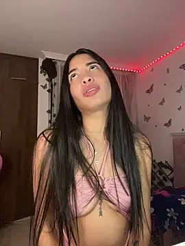 lina pink online show from March 13, 2025, 12:27 am