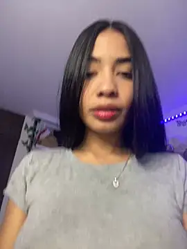 lina pink online show from February 22, 2025, 8:31 pm