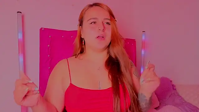 Snapshot of evy_orange1 chatting on November 15, 2025, 3:21 am evy orange1 online show from November 15, 2025, 3:21 am