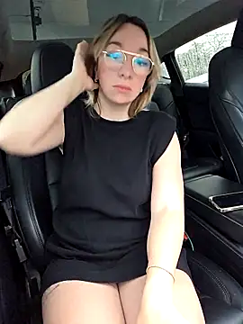 Snapshot of Giuliana_baby chatting on November 29, 2025, 9:09 am Giuliana baby online show from November 29, 2025, 9:09 am