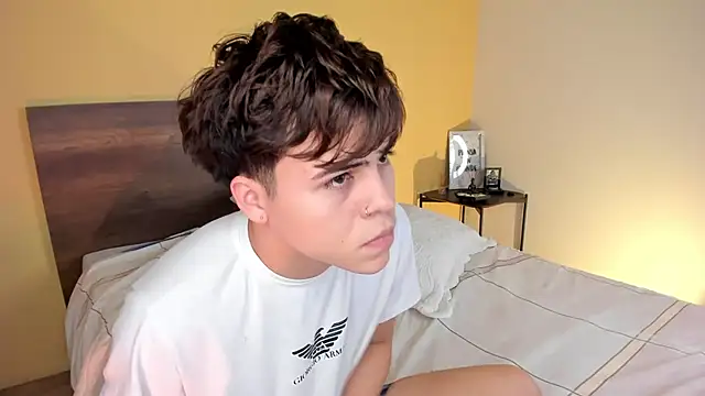 justinbiler online show from March 9, 2025, 9:57 pm