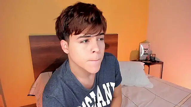 justinbiler online show from March 10, 2025, 12:38 pm