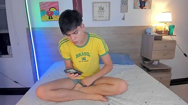 justinbiler online show from October 13, 2025, 11:45 am