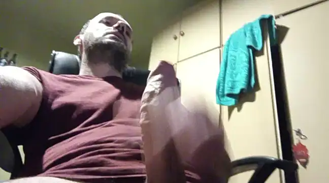 kklongs online show from January 15, 2025, 5:37 pm