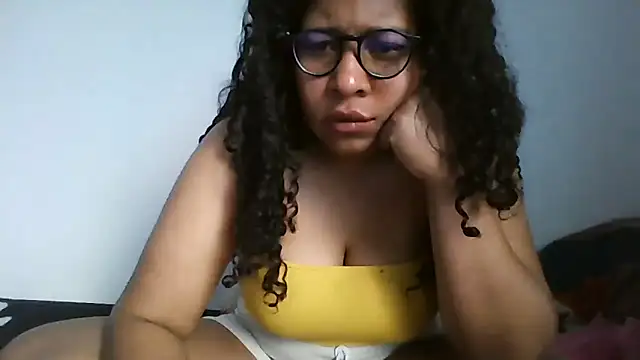 Ivon-09 online show from September 13, 2025, 8:31 pm