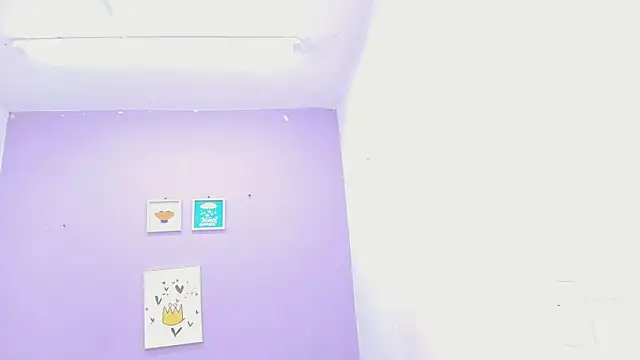 veronica sinner  online show from March 7, 2025, 12:01 pm