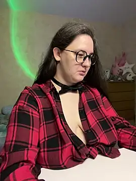 hungry1bunny online show from February 25, 2025, 6:01 pm