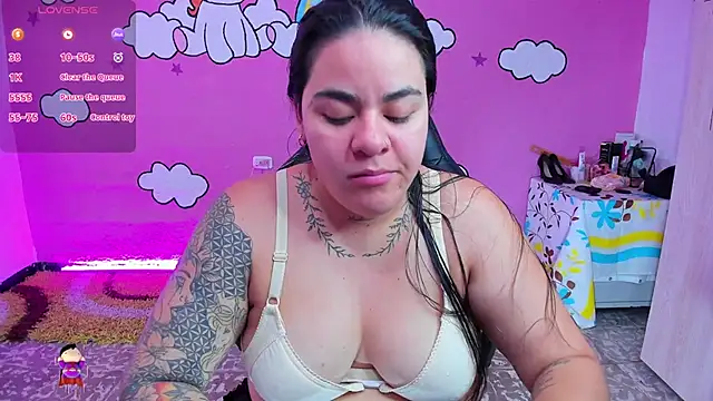 Sharon hils online show from February 16, 2026, 5:55 pm