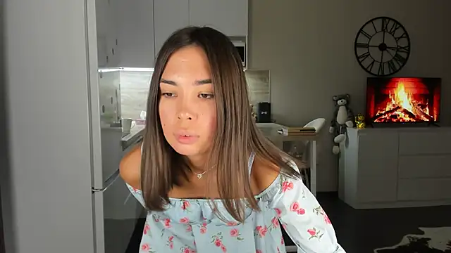 nilliluv online show from September 26, 2025, 4:47 pm