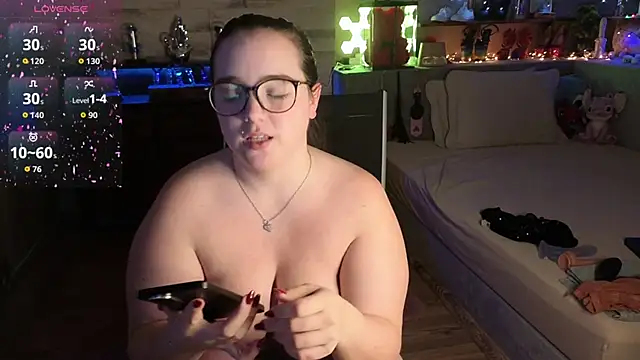 Kimberly-Caprice online show from March 3, 2026, 7:32 pm