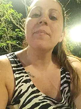 SofiEstevez online show from November 27, 2025, 12:00 am