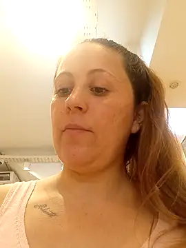 SofiEstevez online show from October 4, 2025, 4:08 pm