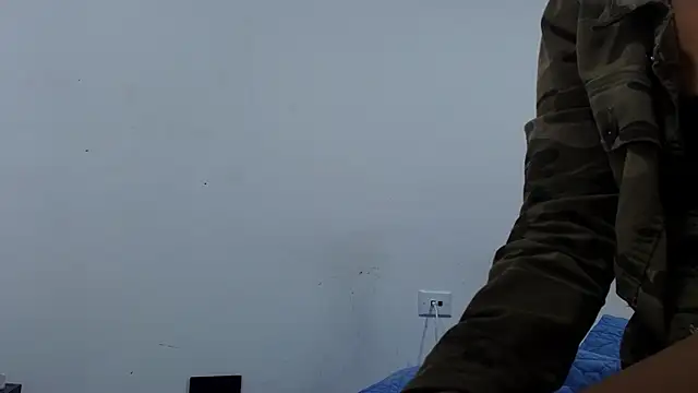 Snapshot of nicol_f chatting on March 4, 2026, 3:03 am nicol f online show from March 4, 2026, 3:03 am