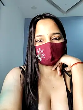 Varnika aarora online show from February 20, 2025, 4:07 am