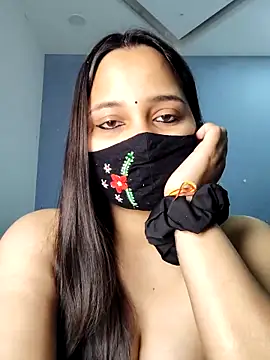 Varnika aarora online show from March 8, 2025, 5:28 am