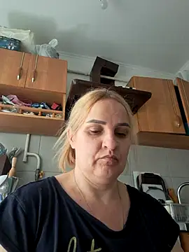 Snapshot of Malichkaanna30 chatting on June 29, 2026, 12:16 pm Malichkaanna30 online show from June 29, 2026, 12:16 pm