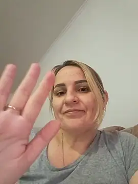 Malichkaanna30 online show from February 22, 2025, 7:56 am