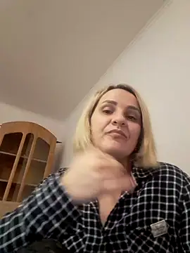 Malichkaanna30 online show from February 9, 2025, 7:15 am