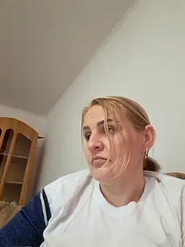 Malichkaanna30 online show from March 7, 2025, 7:08 am