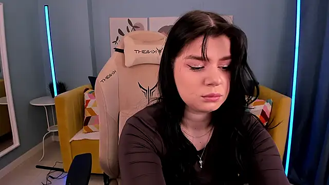 MelanieCarterr online show from March 18, 2025, 3:12 pm