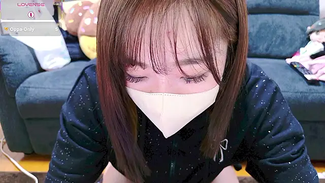 Rio chan  online show from April 18, 2026, 1:02 pm