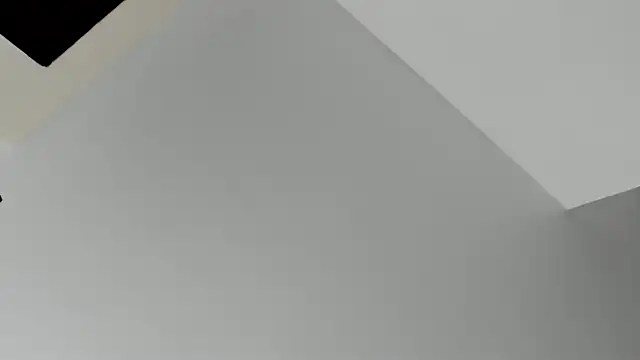 Snapshot of evely_coelloo chatting on November 4, 2025, 4:55 pm evely coelloo online show from November 4, 2025, 4:55 pm