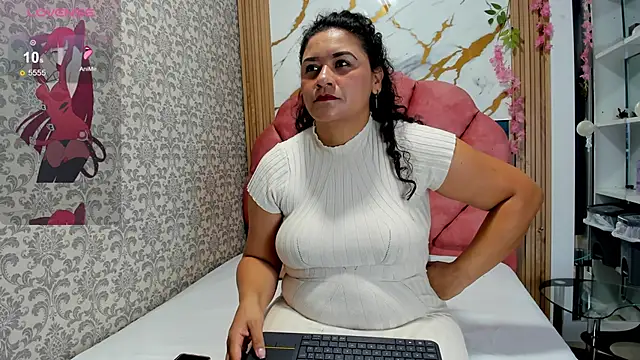 Snapshot of valeria_rivera1 chatting on May 26, 2026, 12:14 pm valeria rivera1 online show from May 26, 2026, 12:14 pm
