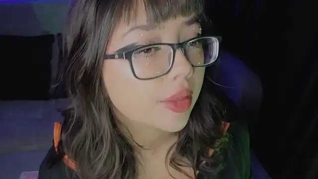 missy taylor  online show from November 27, 2025, 9:59 pm