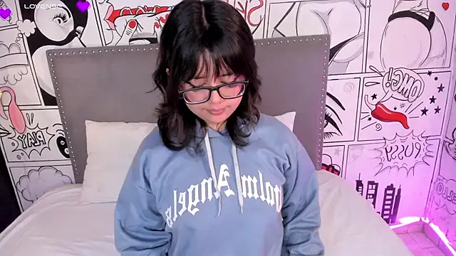 missy taylor  online show from March 5, 2025, 7:49 pm