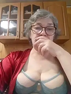 Snapshot of IrinaSweet54 chatting on March 2, 2026, 8:21 am IrinaSweet54 online show from March 2, 2026, 8:21 am