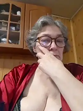 Snapshot of IrinaSweet54 chatting on March 18, 2026, 8:17 am IrinaSweet54 online show from March 18, 2026, 8:17 am