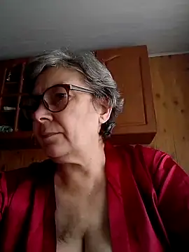 Snapshot of IrinaSweet54 chatting on September 26, 2025, 7:15 am IrinaSweet54 online show from September 26, 2025, 7:15 am