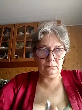 Snapshot of IrinaSweet54 chatting on September 15, 2025, 7:20 am IrinaSweet54 online show from September 15, 2025, 7:20 am