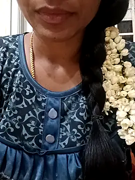 Ambika01 online show from September 27, 2025, 1:06 pm